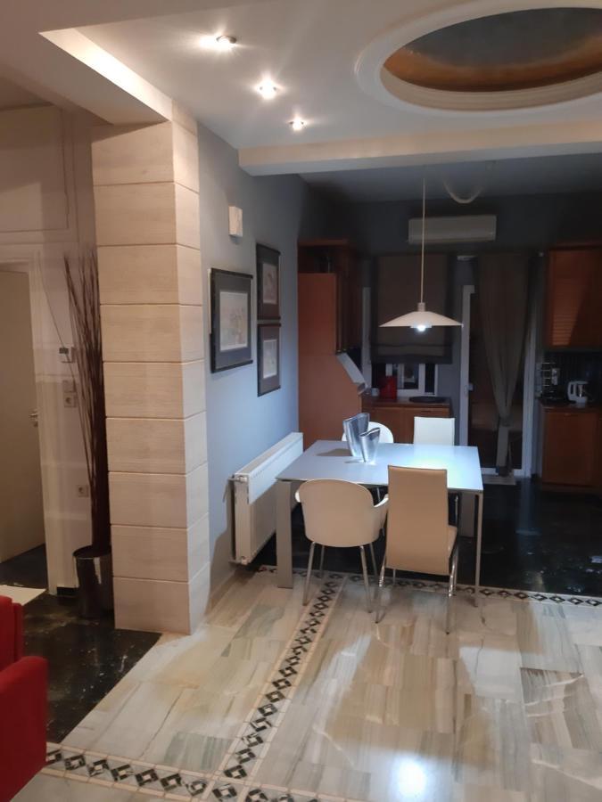 Elegante Apartamento Centrale Trikala  Ngoại thất bức ảnh